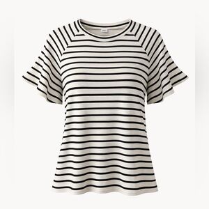 Old Navy Black and White Striped Short Sleeve Tee